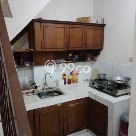 Siap Huni Hunian Elit 5 Kamar di Menteng Dekat ke Mana Saja Siap Huni Hunian Elit 5 Kamar di Menteng Dekat ke Mana Saja