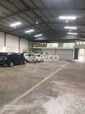 LOKASI PREMIUM! Gudang Kawasan Usaha di Jababeka, Luas 1000m², Siap Bisnis LOKASI PREMIUM! Gudang Kawasan Usaha di Jababeka, Luas 1000m², Siap Bisnis