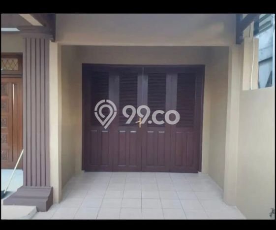 Siap Huni Hunian Elit 5 Kamar di Menteng Dekat ke Mana Saja Siap Huni Hunian Elit 5 Kamar di Menteng Dekat ke Mana Saja