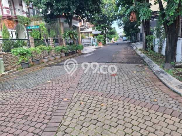 Jual Rumah Strategis Bagus Punya 4 KT di Cakung Jakarta Timur - Jual Rumah Strategis Bagus Punya 4 KT di Cakung Jakarta Timur -