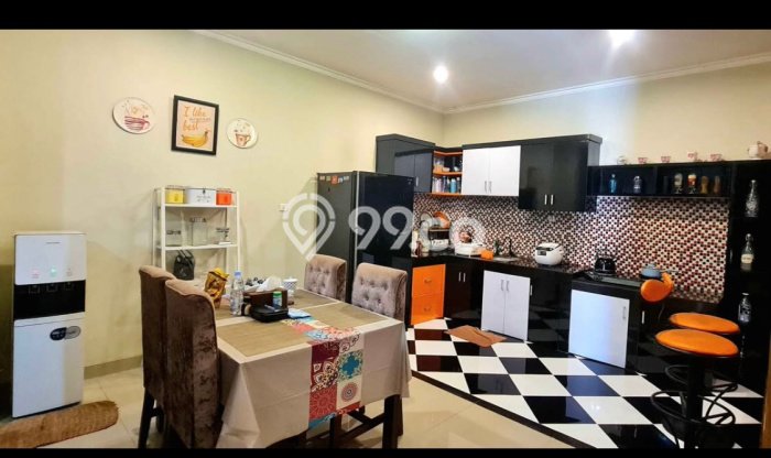 Rumah Luas Asri 4 KT Siap Pakai di Padurenan Bekasi Rumah Luas Asri 4 KT Siap Pakai di Padurenan Bekasi