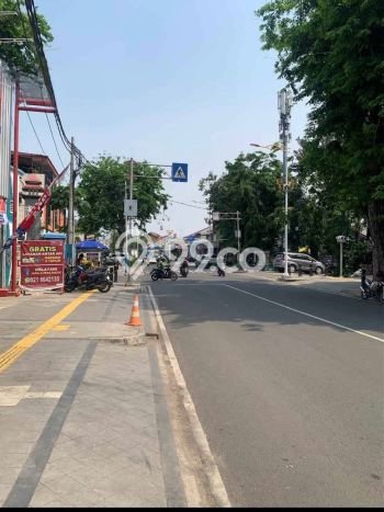 Ruko Disewa di Duren Sawit, Jakarta Timur, LT 80m2 / LB 200m2 Ruko Disewa di Duren Sawit, Jakarta Timur, LT 80m2 / LB 200m2