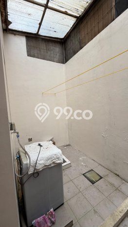 Rumah Luas Asri 5 KT Siap Pakai di BSD Residence One Tangerang Rumah Luas Asri 5 KT Siap Pakai di BSD Residence One Tangerang