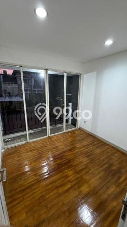 Jarang Ada! Rumah Sewa 5 Kamar Bagus Siap Huni BSD Residence One Jarang Ada! Rumah Sewa 5 Kamar Bagus Siap Huni BSD Residence One