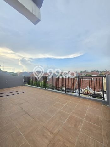 Hot Offer Hunian Mewah Ideal dan Luas di Villa Melati Mas, Tangerang Selatan Hot Offer Hunian Mewah Ideal dan Luas di Villa Melati Mas, Tangerang Selatan