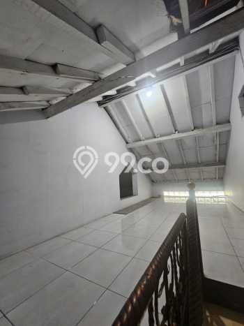 Siap Huni Hunian Elit 4 Kamar di Serpong Utara Dekat ke Mana Pun Siap Huni Hunian Elit 4 Kamar di Serpong Utara Dekat ke Mana Pun