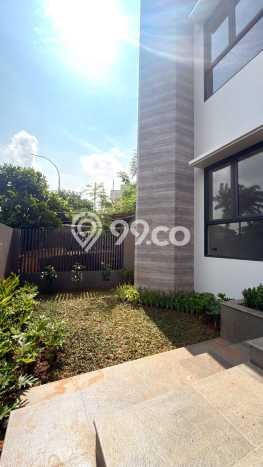 For Sale! Premium House LT 307m2 Desain Elegan di BSD City For Sale! Premium House LT 307m2 Desain Elegan di BSD City