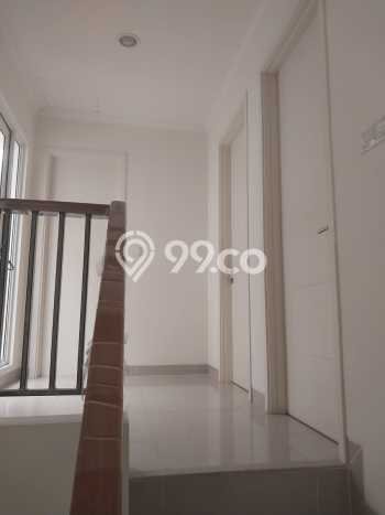 Rumah Luas Asri 3 KT Siap Pakai di Gading Serpong Tangerang Rumah Luas Asri 3 KT Siap Pakai di Gading Serpong Tangerang