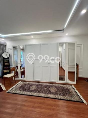 Hunian Elit LB 180m2 Siap Huni Desain Elegan di BSD, Tangerang Hunian Elit LB 180m2 Siap Huni Desain Elegan di BSD, Tangerang