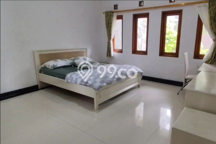 LOKASI STRATEGIS! Rumah kawasan Coblong, Dekat Stasiun, 7 KM, Luas 241m2m² Bangunan 485m2m² LOKASI STRATEGIS! Rumah kawasan Coblong, Dekat Stasiun, 7 KM, Luas 241m2m² Bangunan 485m2m²