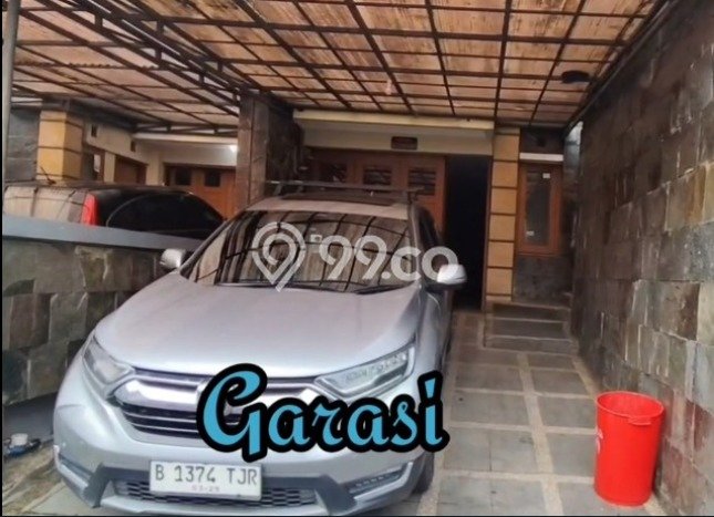 LOKASI STRATEGIS! Rumah kawasan Coblong, Dekat Stasiun, 7 KM, Luas 241m2m² Bangunan 485m2m² LOKASI STRATEGIS! Rumah kawasan Coblong, Dekat Stasiun, 7 KM, Luas 241m2m² Bangunan 485m2m²