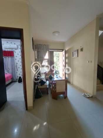 For Sale! Premium House LT 195m2 Desain Elegan di Buah Batu For Sale! Premium House LT 195m2 Desain Elegan di Buah Batu