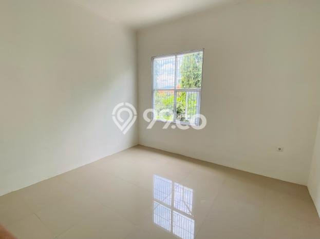 Jual Rumah Bagus Siap Huni LB 270m2 di Bojongsoang, Bandung Jual Rumah Bagus Siap Huni LB 270m2 di Bojongsoang, Bandung