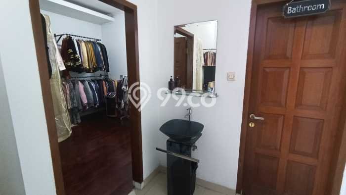Dijual Rumah Strategis Bagus Punya 4 KT di Arcamanik Bandung SHM Dijual Rumah Strategis Bagus Punya 4 KT di Arcamanik Bandung SHM