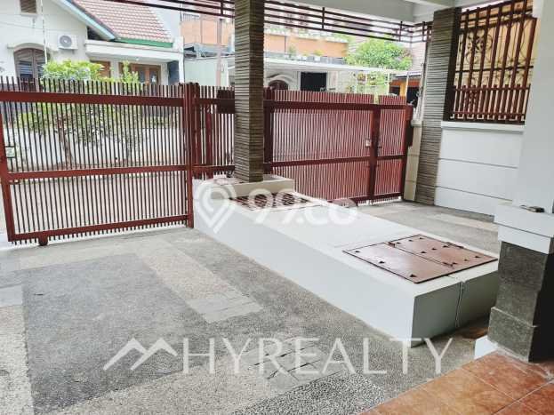 Lokasi strategis! Rumah siap pakai dikontrakkan di Antapani LB 200m2 Lokasi strategis! Rumah siap pakai dikontrakkan di Antapani LB 200m2