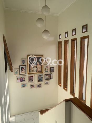 Rumah Luas Asri 4 KT Siap Pakai di Sarijadi Bandung Rumah Luas Asri 4 KT Siap Pakai di Sarijadi Bandung