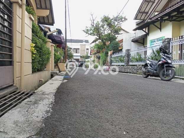 For Sale Hunian Rumah Terawat 3 KT di Buah Batu, Bandung For Sale Hunian Rumah Terawat 3 KT di Buah Batu, Bandung
