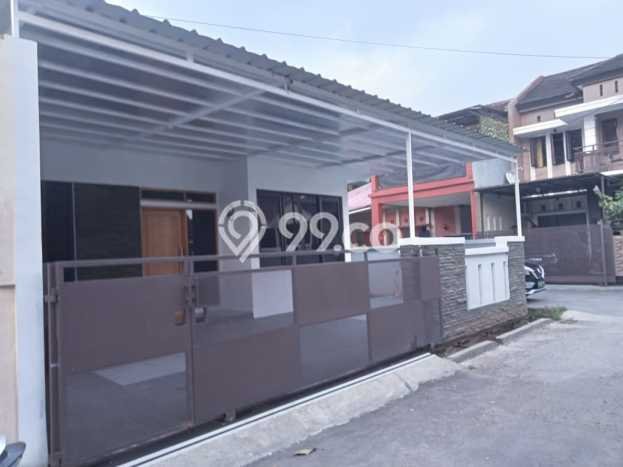 Disewakan segera rumah minimalis strategis 5 Kamar di Antapani, Bandung Disewakan segera rumah minimalis strategis 5 Kamar di Antapani, Bandung