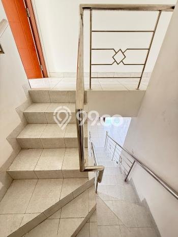 INVESTASI TEPAT! Rumah area Cilengkrang, LT 215m² LB 200m² INVESTASI TEPAT! Rumah area Cilengkrang, LT 215m² LB 200m²