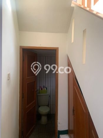 Rumah Luas Asri 4 KT Siap Pakai di Sarijadi Bandung Rumah Luas Asri 4 KT Siap Pakai di Sarijadi Bandung