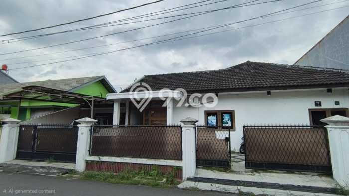 Siap Huni Rumah Mewah 4 Kamar di Regol Dekat ke Mana Saja Siap Huni Rumah Mewah 4 Kamar di Regol Dekat ke Mana Saja