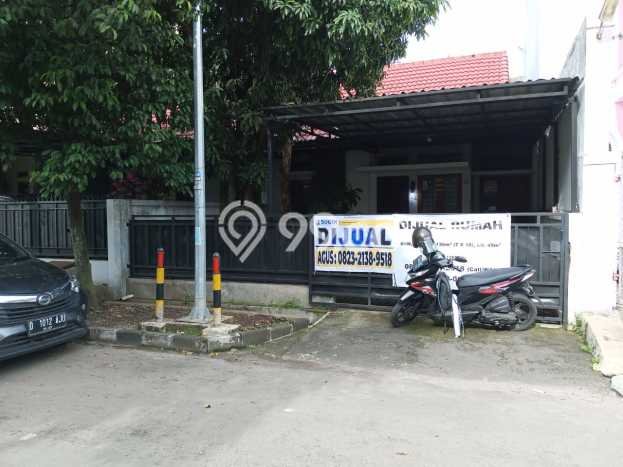 Dijual Rumah Strategis Bagus Punya 2 KT di Antapani Bandung SHM Dijual Rumah Strategis Bagus Punya 2 KT di Antapani Bandung SHM