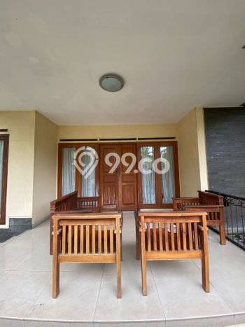 Rumah Elit LB 400m2 Siap Pakai Desain Elegan di Cigadung, Bandung Rumah Elit LB 400m2 Siap Pakai Desain Elegan di Cigadung, Bandung