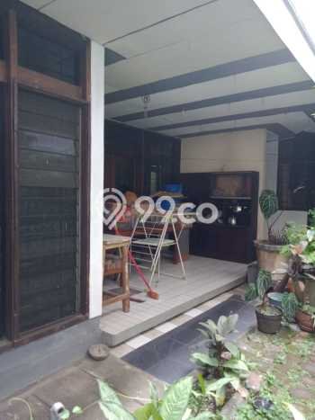 Rumah Luxury Modern Siap Huni di Buah Batu Bandung Rumah Luxury Modern Siap Huni di Buah Batu Bandung