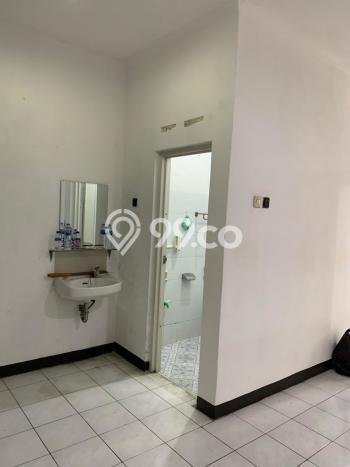 Rumah di Antapani, Dekat Stasiun, 1 KM, LT 168m2m² LB 100m2m² Rumah di Antapani, Dekat Stasiun, 1 KM, LT 168m2m² LB 100m2m²