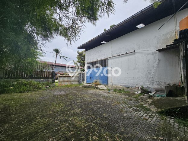 Gudang Disewakan Lokasi Pucang Sawit Solo Harga Spesial! Gudang Disewakan Lokasi Pucang Sawit Solo Harga Spesial!