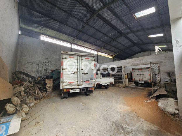 Gudang Disewakan Lokasi Pucang Sawit Solo Harga Spesial! Gudang Disewakan Lokasi Pucang Sawit Solo Harga Spesial!