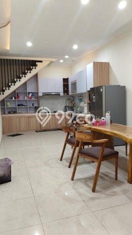 Rumah Luas Asri 4 KT Siap Huni di Gading Serpong Tangerang Rumah Luas Asri 4 KT Siap Huni di Gading Serpong Tangerang