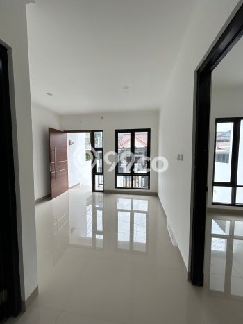 Rumah Minimalis 3 Kamar LT 101m2 di Villa Melati Mas Rumah Minimalis 3 Kamar LT 101m2 di Villa Melati Mas
