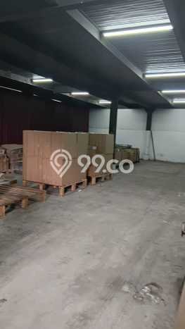 Gudang paling strategis disewakan di Cipondoh Tangerang Gudang paling strategis disewakan di Cipondoh Tangerang