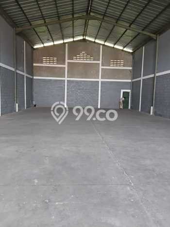 Gudang Disewakan Lokasi BSD Tangerang Selatan Harga Spesial! Gudang Disewakan Lokasi BSD Tangerang Selatan Harga Spesial!