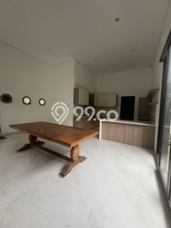 Rumah Luxury Modern Siap Huni di Alam Sutera Tangerang Rumah Luxury Modern Siap Huni di Alam Sutera Tangerang