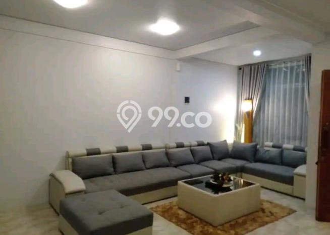 Rumah Mewah LB 400m2 Siap Huni Desain Elegan di Cibubur, Jakarta Timur Rumah Mewah LB 400m2 Siap Huni Desain Elegan di Cibubur, Jakarta Timur