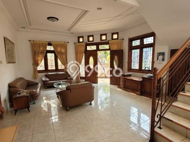 Rumah Elit LB 318m2 Siap Pakai Desain Elegan di Citra Grand, Jakarta Timur Rumah Elit LB 318m2 Siap Pakai Desain Elegan di Citra Grand, Jakarta Timur