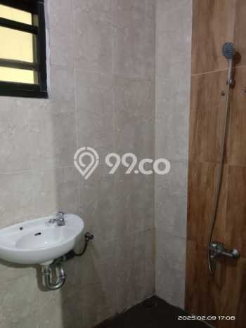 Dijual Hunian Rumah Nyaman 4 Kamar di Citra Grand, Jakarta Timur Dijual Hunian Rumah Nyaman 4 Kamar di Citra Grand, Jakarta Timur