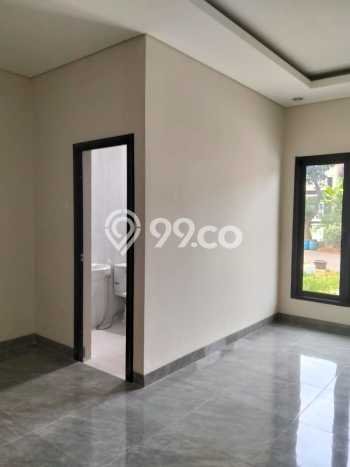 Jual Rumah Mewah Megah Dengan View Eksklusif di Kota Wisata, Bogor Jual Rumah Mewah Megah Dengan View Eksklusif di Kota Wisata, Bogor