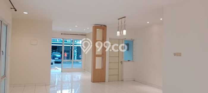 Jual Rumah Mewah Megah Dengan View Cantik di Kota Wisata, Jakarta Timur Jual Rumah Mewah Megah Dengan View Cantik di Kota Wisata, Jakarta Timur
