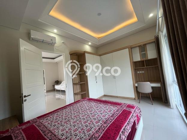 Rumah Luxury Modern Siap Huni di Cibubur Jakarta Timur Rumah Luxury Modern Siap Huni di Cibubur Jakarta Timur