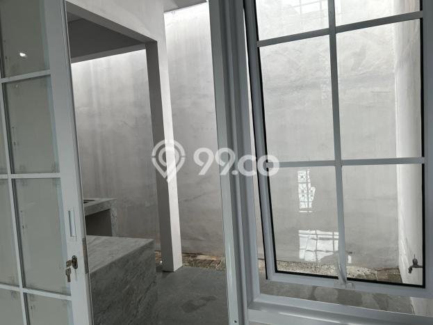 Rumah Luas Asri 2 KT Siap Pakai di Kota Wisata Bogor Rumah Luas Asri 2 KT Siap Pakai di Kota Wisata Bogor