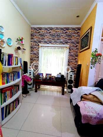 Rumah Elit LB 170m2 Siap Huni Desain Elegan di Citra Grand, Jakarta Timur Rumah Elit LB 170m2 Siap Huni Desain Elegan di Citra Grand, Jakarta Timur