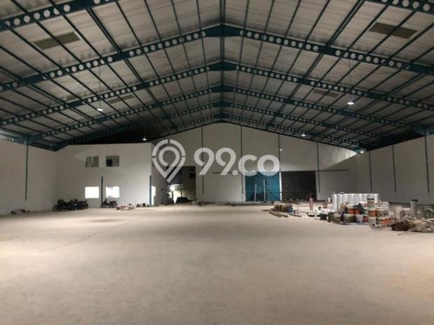 Disewakan Gudang komersial di Ngaliyan luas bangunan 4000m2 Disewakan Gudang komersial di Ngaliyan luas bangunan 4000m2