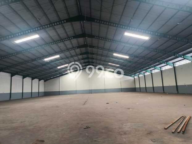 Disewakan Gudang komersial di Ngaliyan luas bangunan 2310m2 Disewakan Gudang komersial di Ngaliyan luas bangunan 2310m2