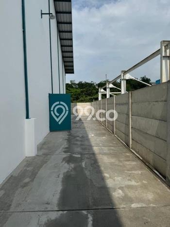 Disewakan Gudang komersial di Ngaliyan luas bangunan 4000m2 Disewakan Gudang komersial di Ngaliyan luas bangunan 4000m2