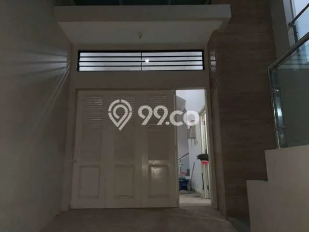 Jarang Ada! Rumah Sewa 4 Kamar Nyaman Siap Huni Candi Golf Jarang Ada! Rumah Sewa 4 Kamar Nyaman Siap Huni Candi Golf
