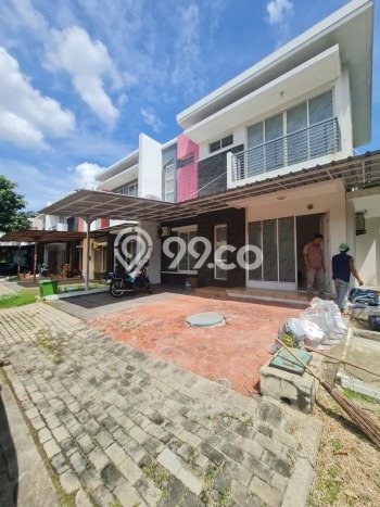 Disewakan! Rumah 4 Kamar Tidur &
4 Kamar Mandi di BSD Residence One, Tangerang Disewakan! Rumah 4 Kamar Tidur &
4 Kamar Mandi di BSD Residence One, Tangerang
