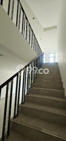 Ruko Disewakan Lokasi BSD Tangerang Selatan Harga Spesial! Ruko Disewakan Lokasi BSD Tangerang Selatan Harga Spesial!